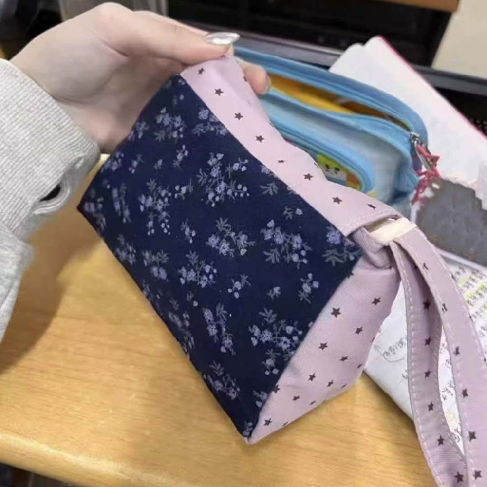 Lifestyle In Korean - Bolsa de Maquiagem Floral Roxa com
